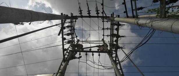 The proposed venture between NTPC Ltd. and Power Grid Corp. of India Ltd. would manage challenging distribution areas where the retailers, known as discoms, face power theft and other difficulties, said the people, who asked not to be identified because they’re not authorized to speak to media.